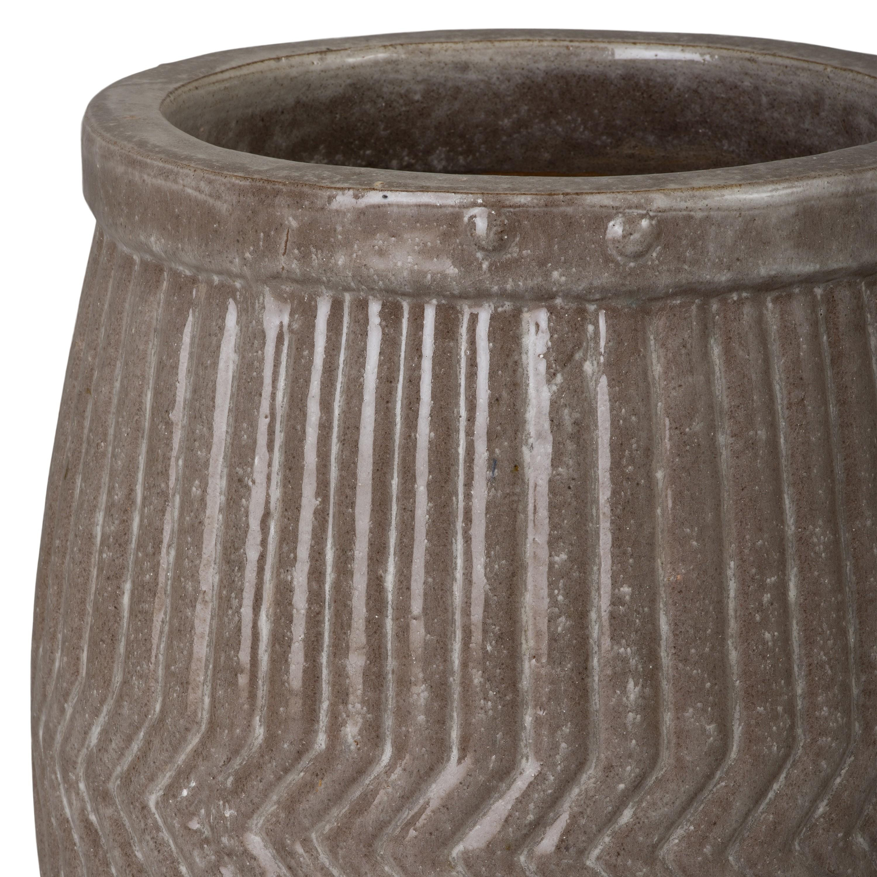 18 in. Dolly Tub Gray Ceramic Planter