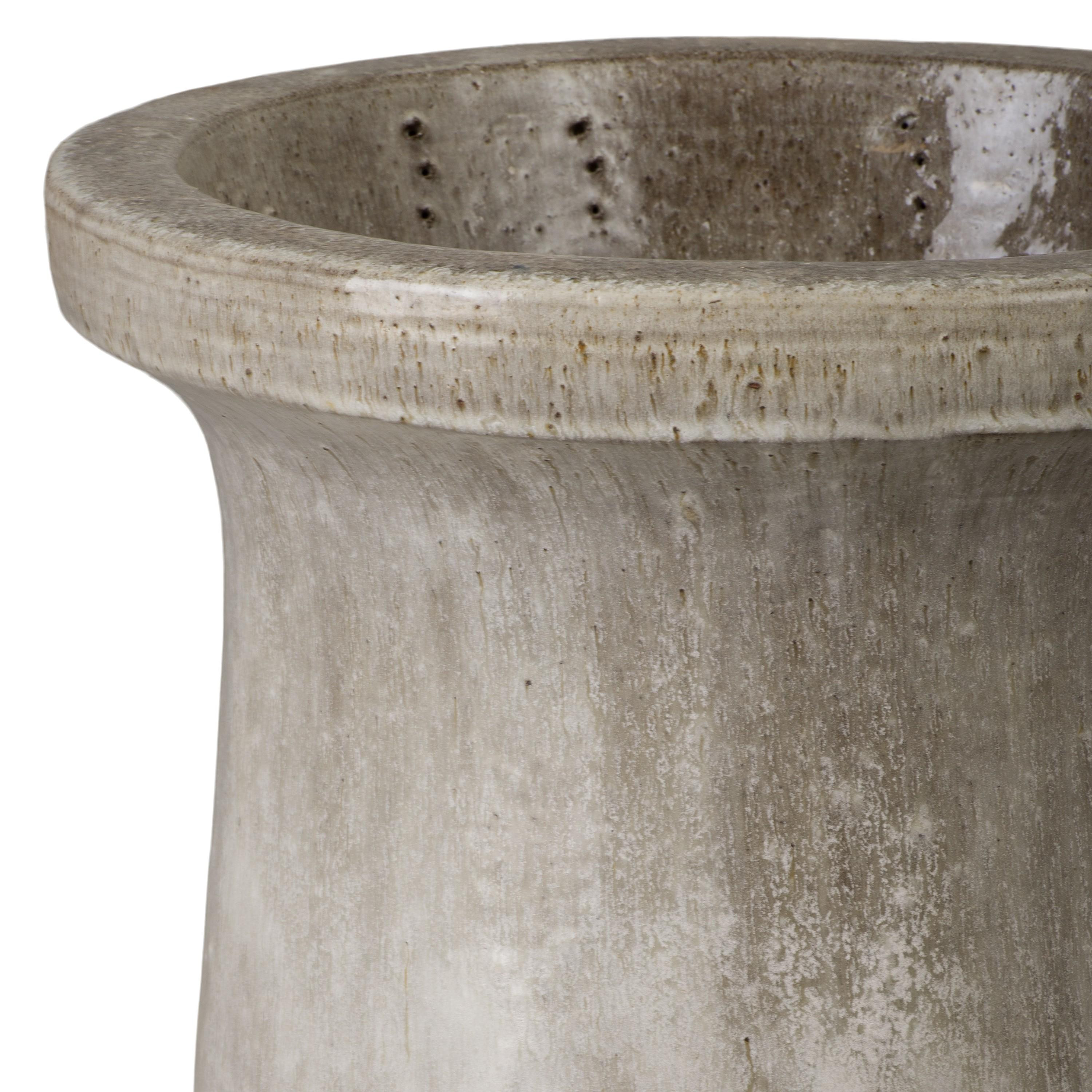 21 in. Plateau Gray Ceramic Planter