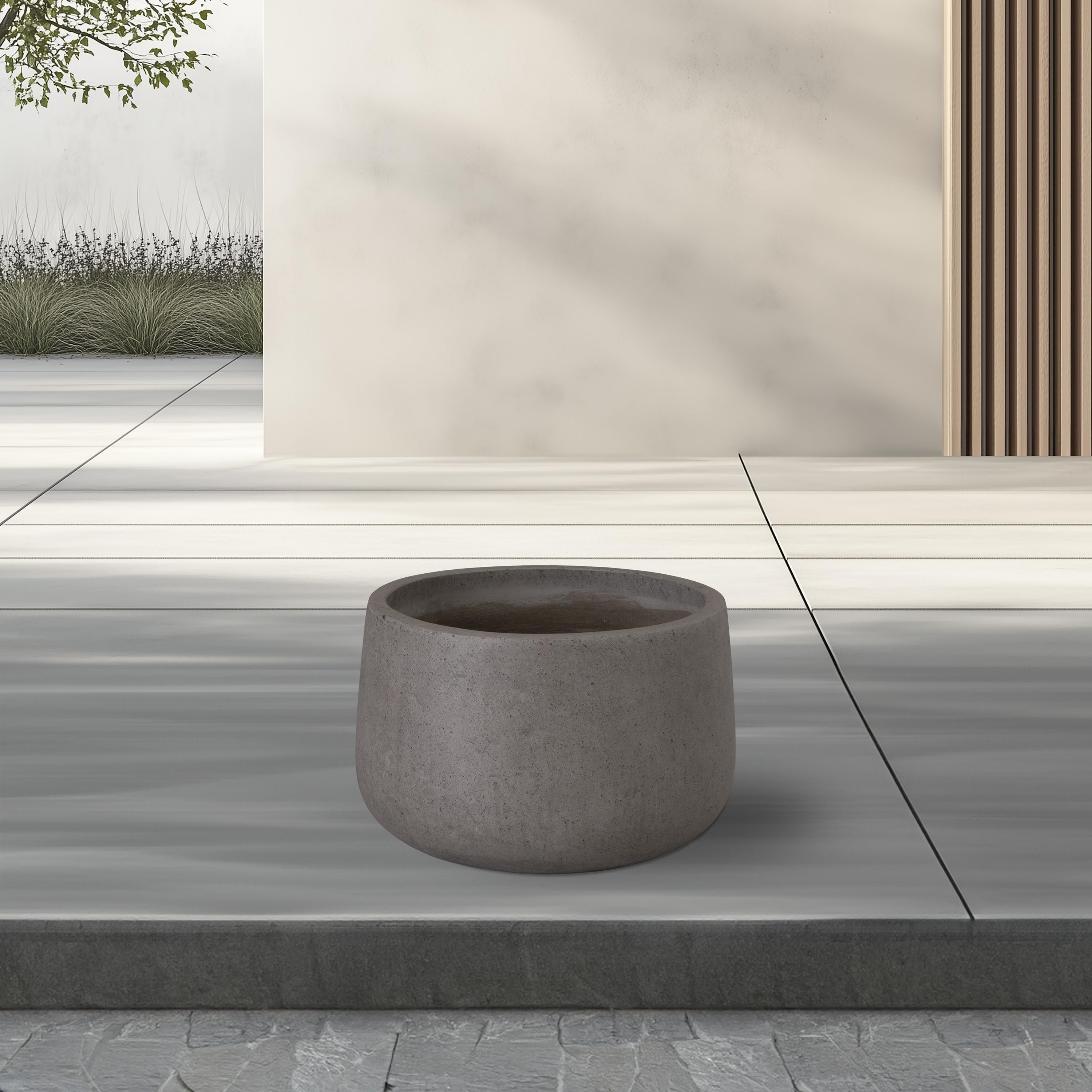 Low Opus 19.5 in. Gray Terrazzo Planter