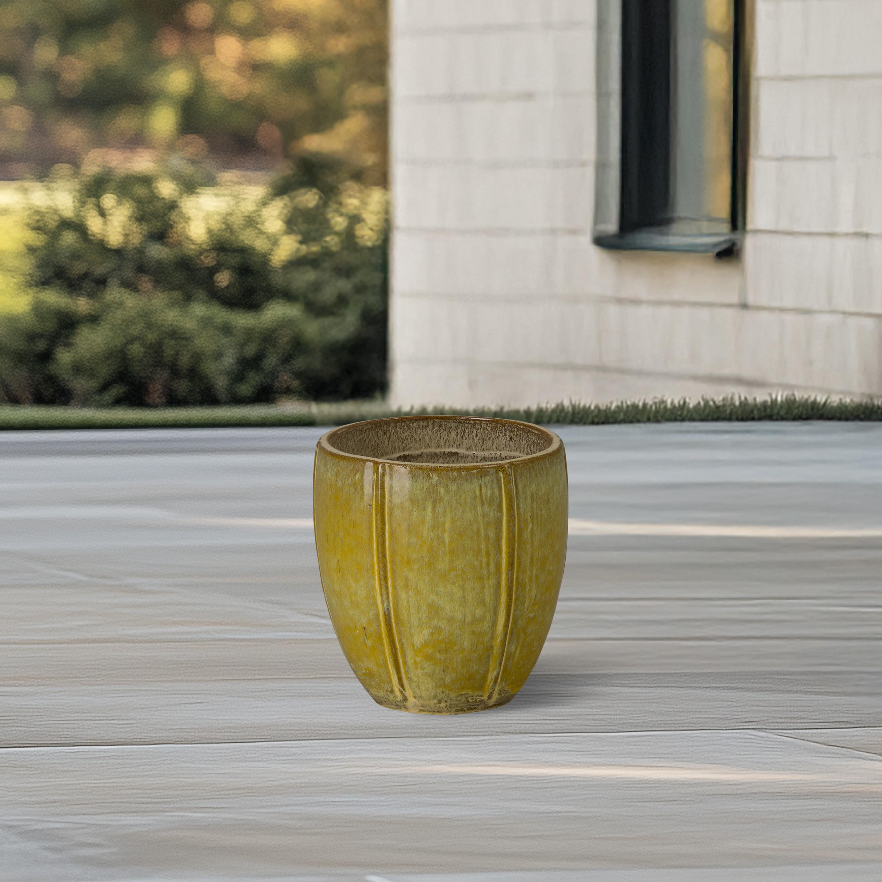 Crest 10 in. Round Yellow Snow Ceramic Planter
