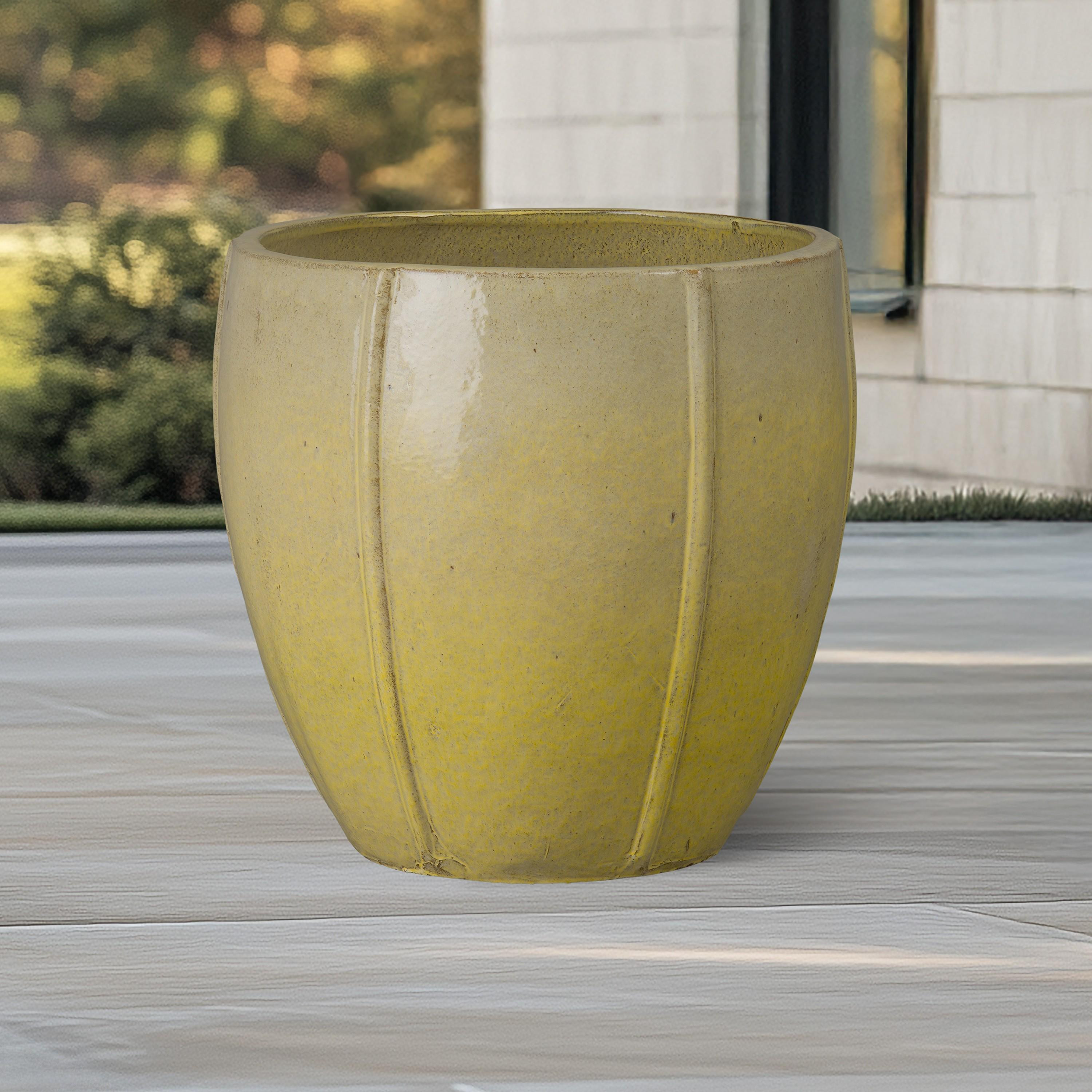 Crest 20 in. Round Yellow Snow Ceramic Planter
