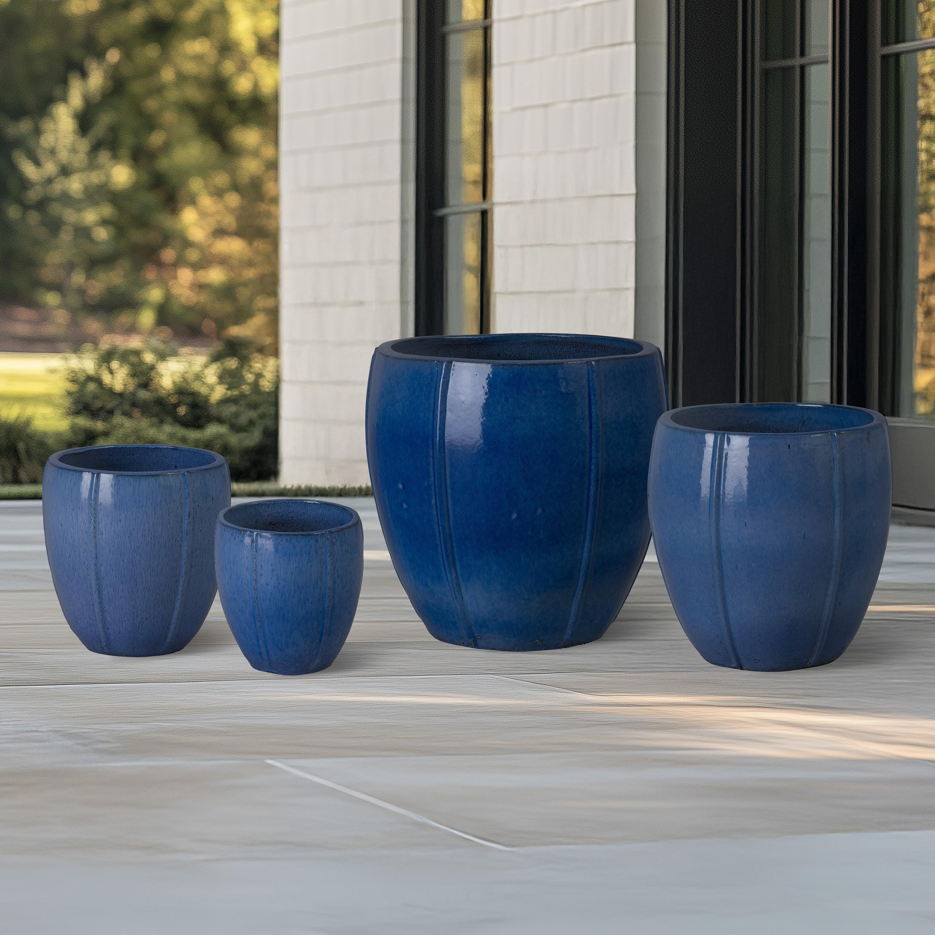 Crest Set of 4 Round Blue Snow Ceramic Planters
