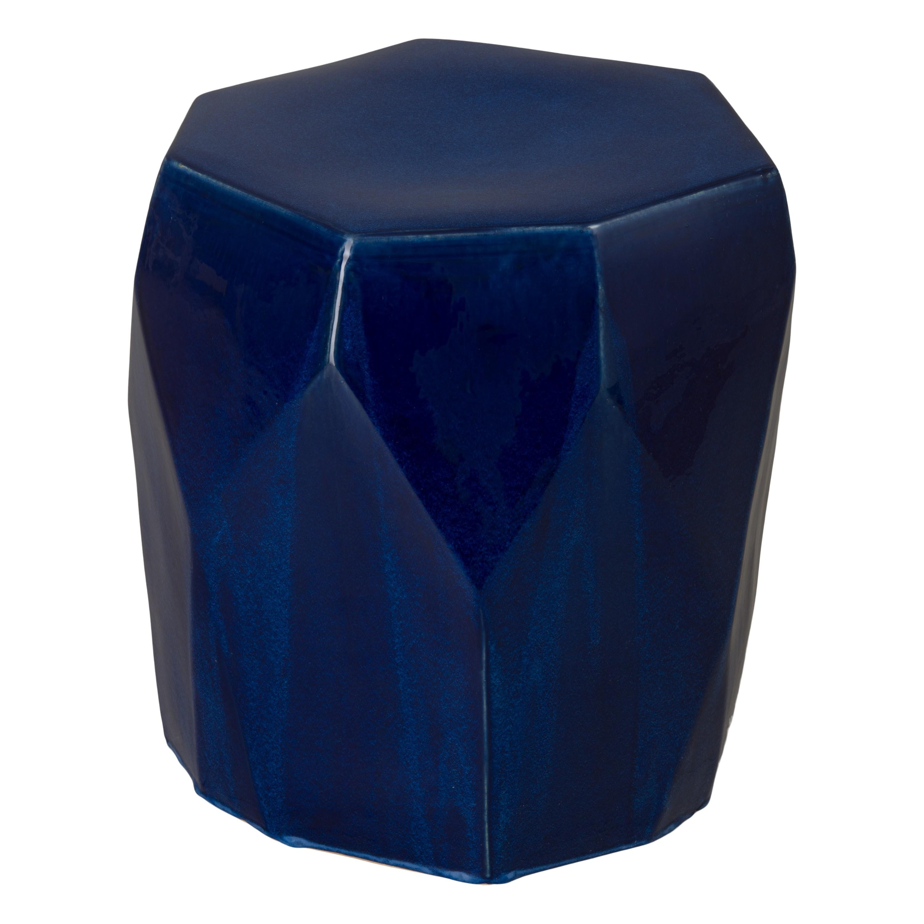 18 in. Facet Garden Stool
