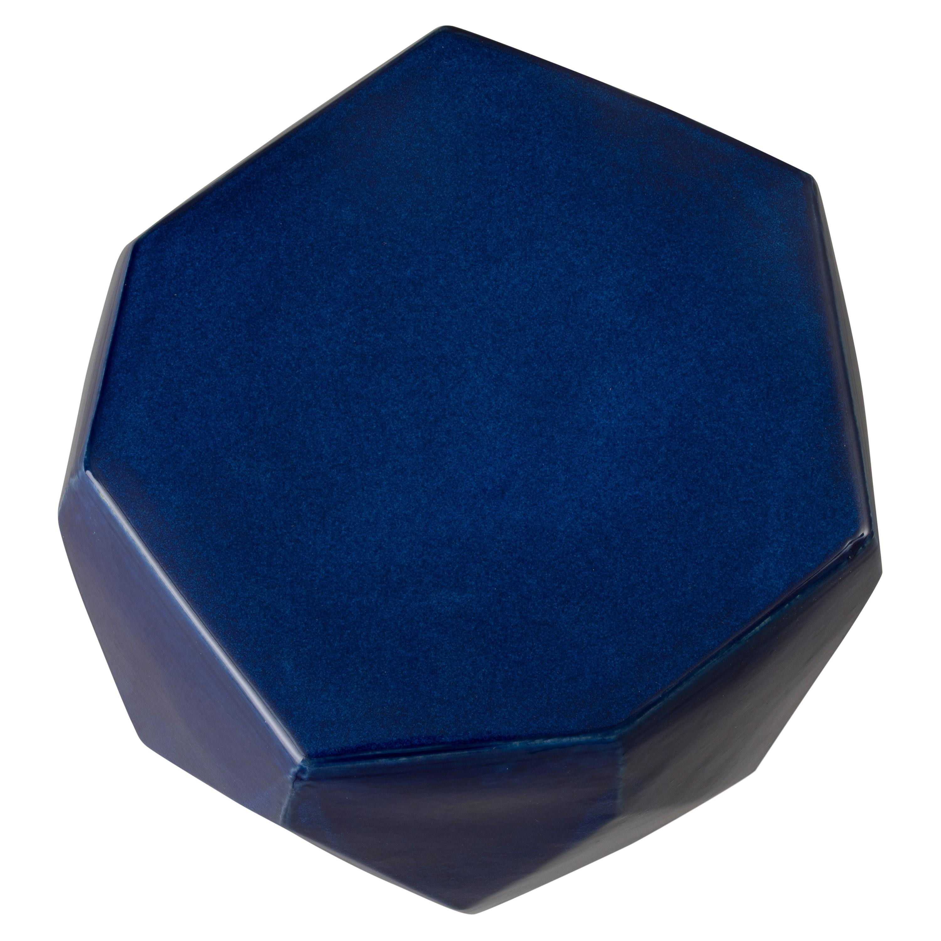 18 in. Facet Garden Stool