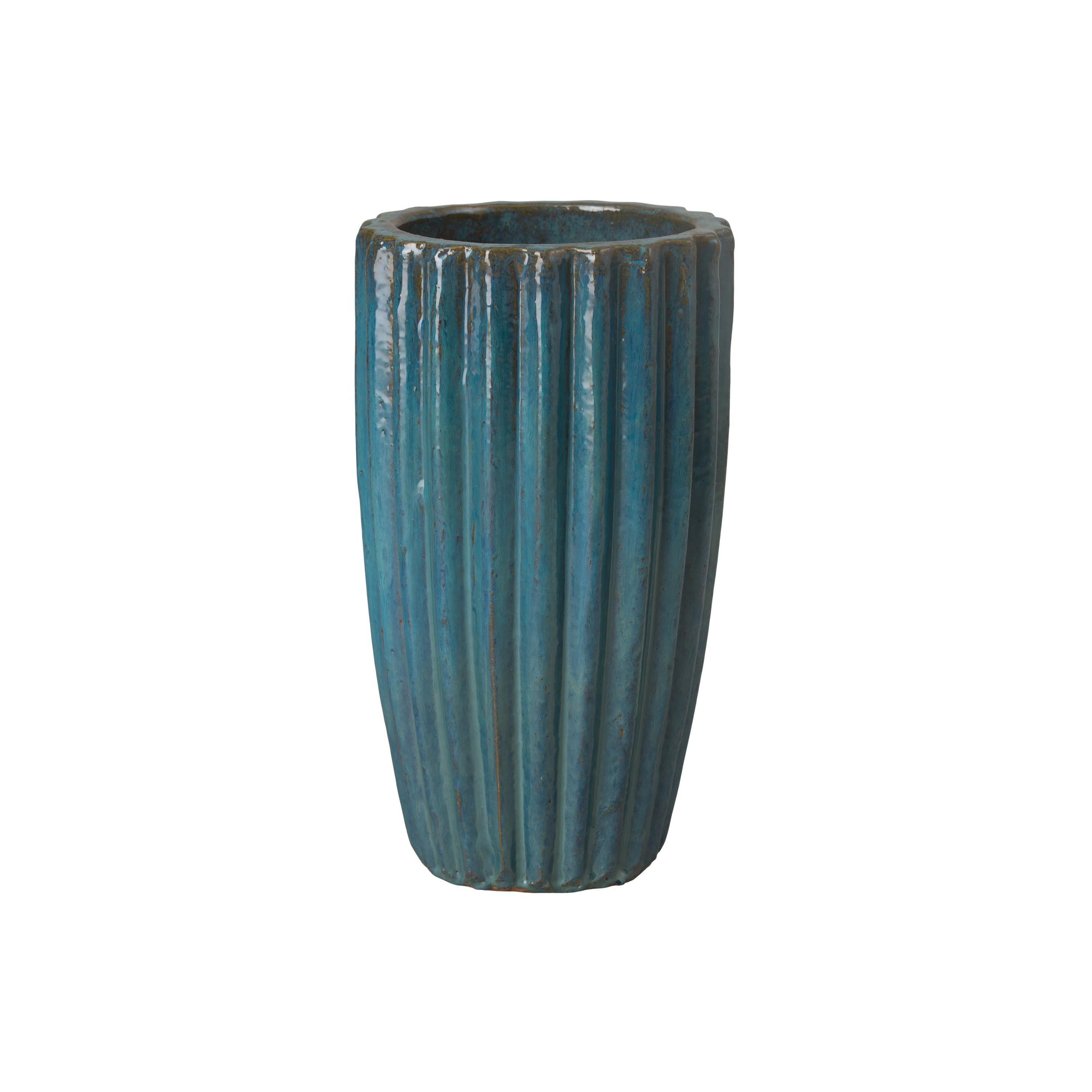 21 in. Tall Round Ridge Pot