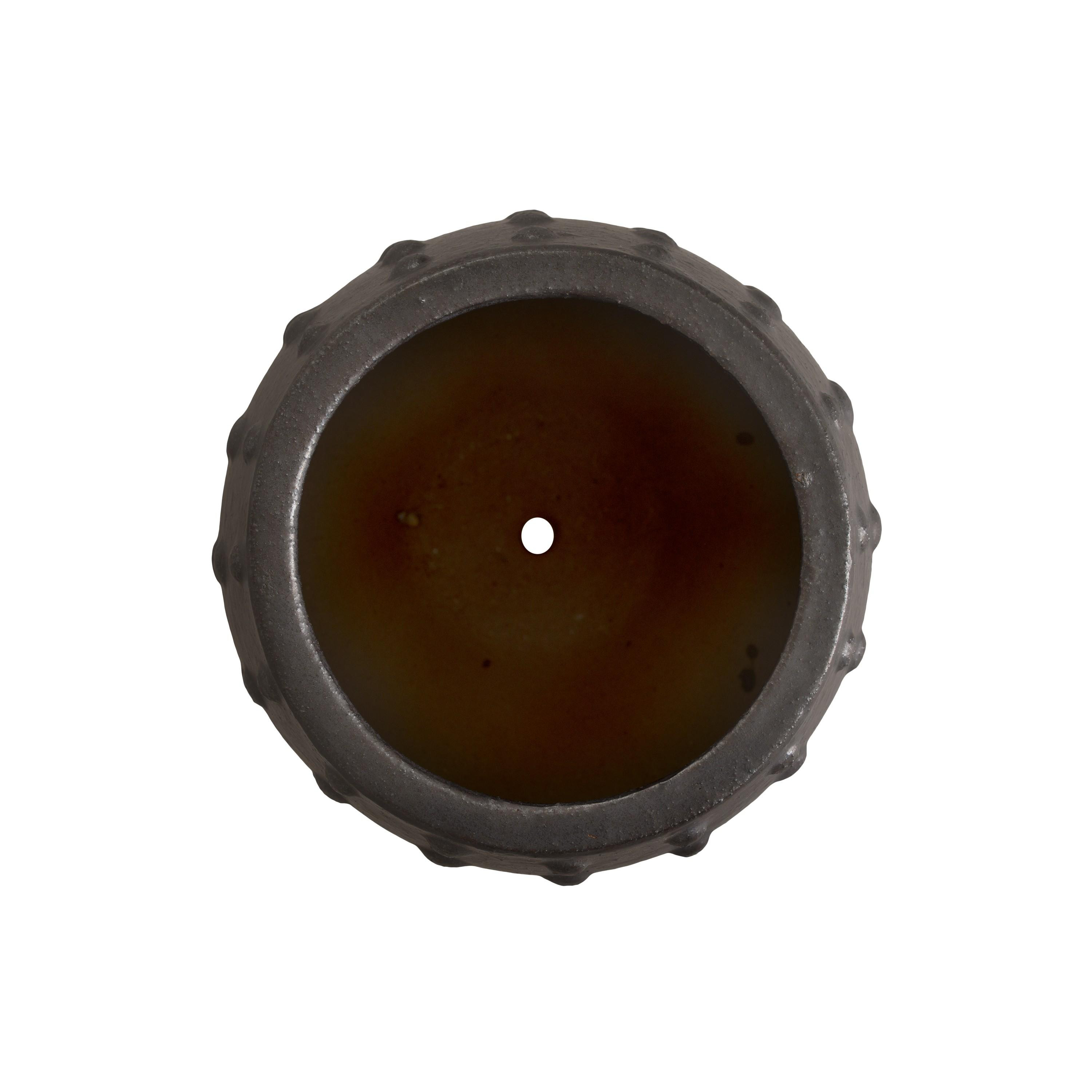18 in. Round Stud Pot